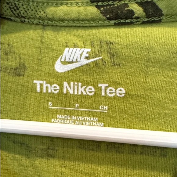 Nike Kids Olive Patterned Tee - Picture 2 of 4